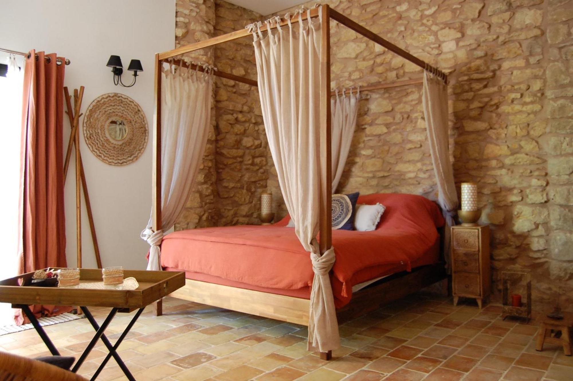 La Bucolique, Chambres Et Jardin D'Hotes Sabran Exteriör bild
